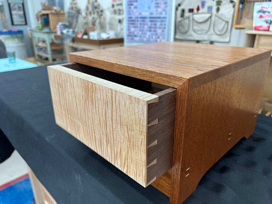Workshop: Intermediate Drawer Making: 6 - 11 October 2025