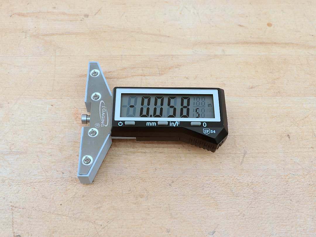 Tajima GS-C16BW GS-LOCK™ COMPATIBLE CLIP 16ftx1in. Strong Tape Measure