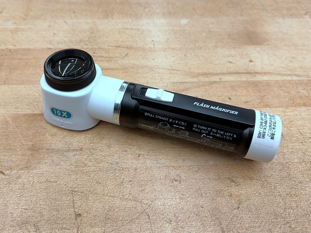 Flash Magnifier 10X | RobCosman.com