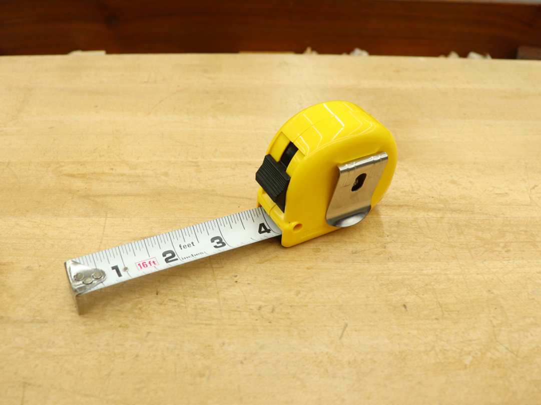 TAJIMA Top-Conve 2M / 6Ft. 13mm Auto-Stop Self-Adjustment Measuring Tape