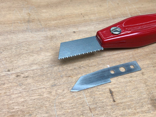 Super simple but highly effective marking knife 